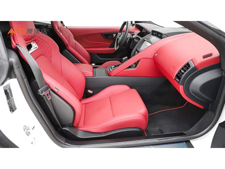Jaguar F-Type 2024 2024款 P300 75周年典藏硬顶版