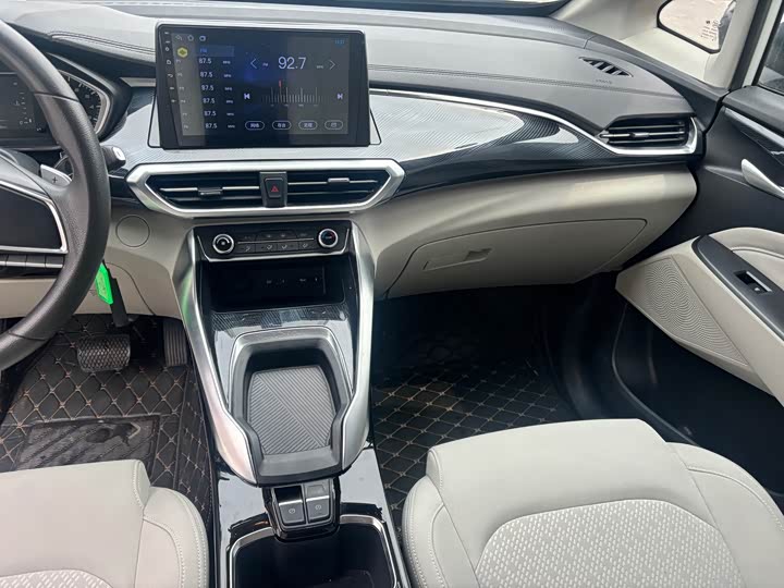 Maxus G50 2024 2024款 PLUS 1.5T 幸福推荐自动荣耀版