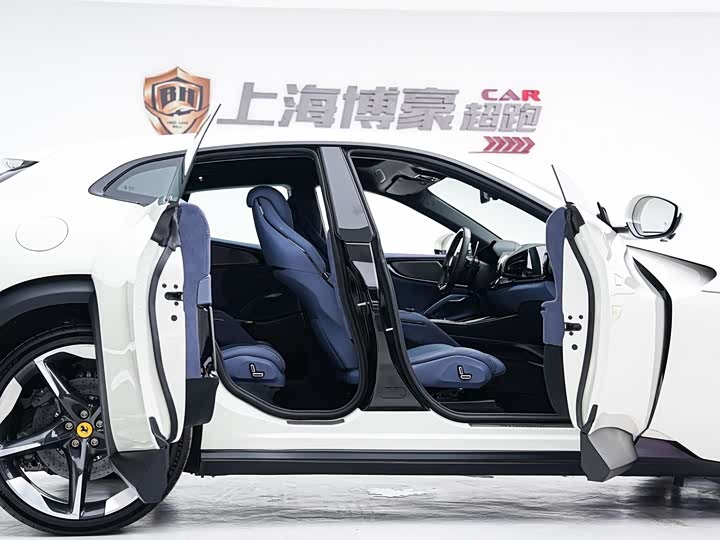 Ferrari Purosangue 2023 2023款 6.5L V12