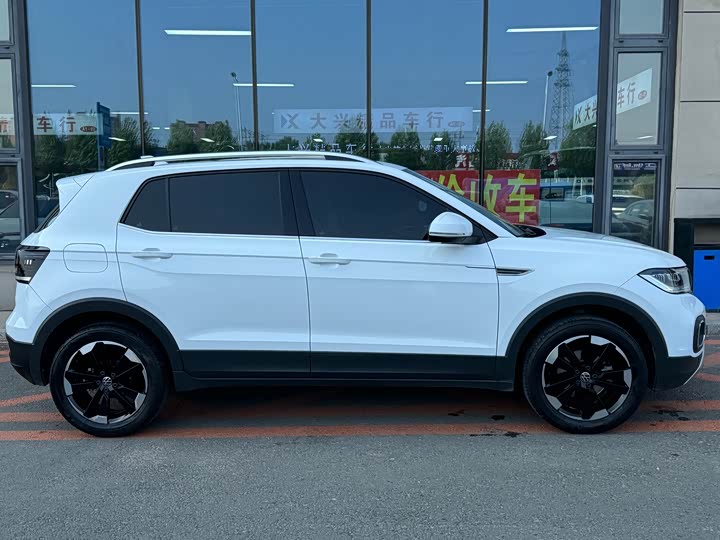 Фото 4 - Volkswagen Tacqua