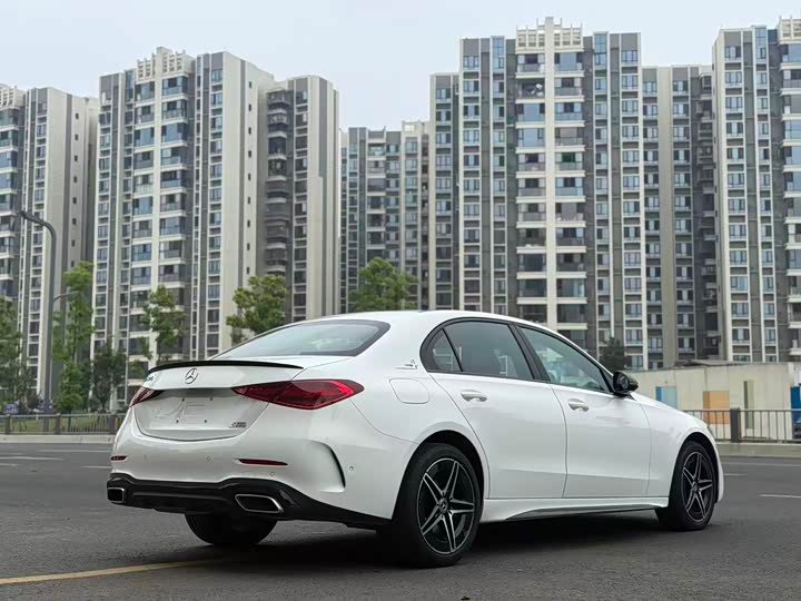 Фото 7 - Mercedes-Benz C-Class