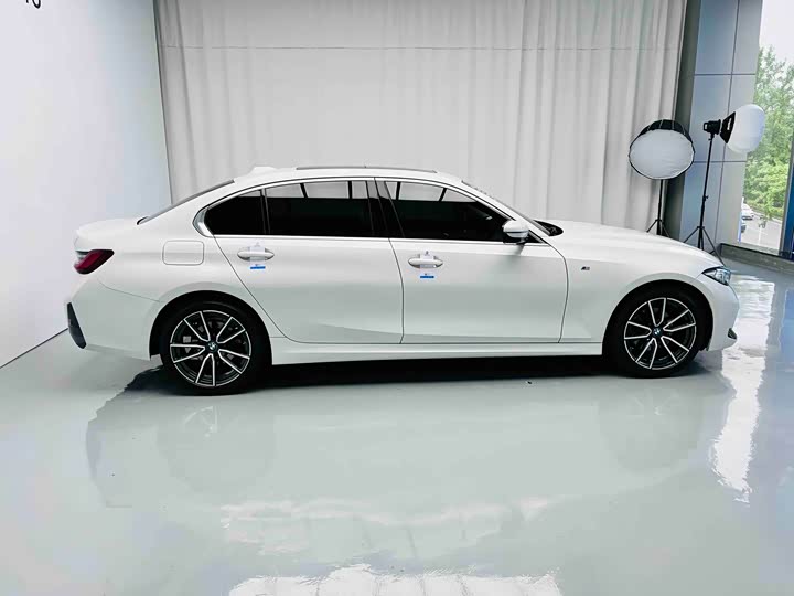 Фото 5 - BMW 3 Series