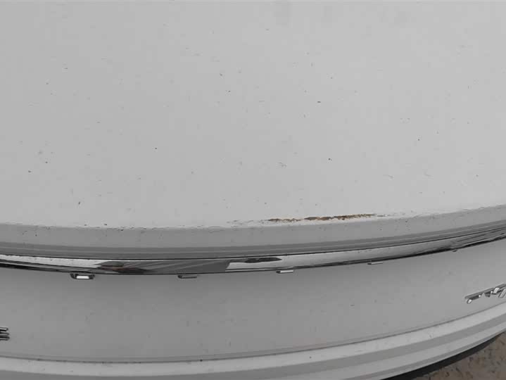 Фото 4 - Geely Preface