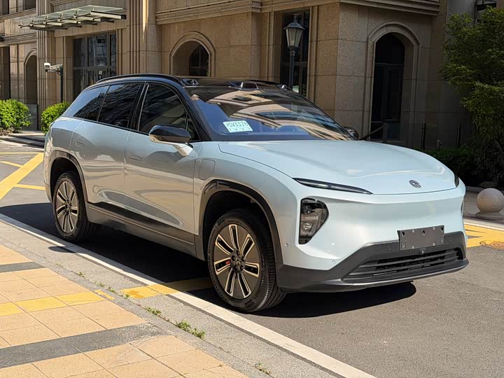 Фото 3 - Nio ES7