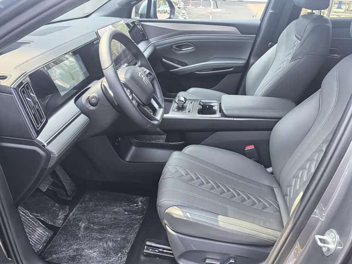 BYD Song L DM-i Hybrid 2025 2025款 智驾版 160km 卓越型