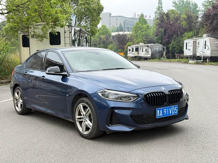 BMW 1 Series 2023 2023款 125i M运动曜夜版