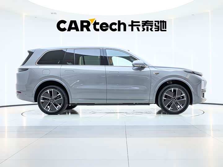 LiXiang L9 2025 2025款 Ultra 智能焕新版