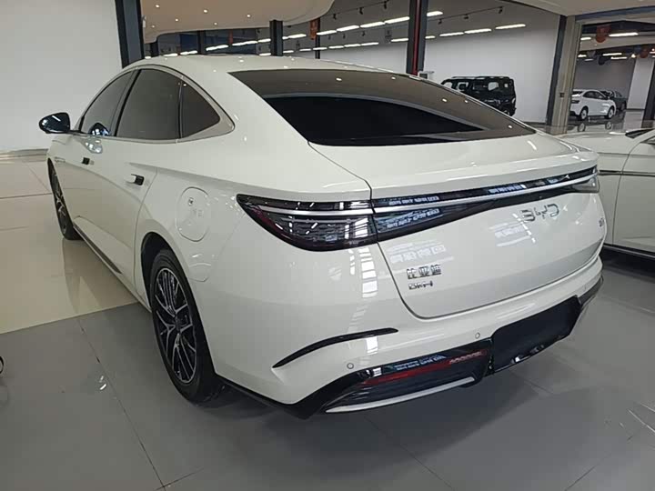 BYD Seal 07 DM-i Hybrid 2025 2025款 DM-i 1.5L 125km 豪华型