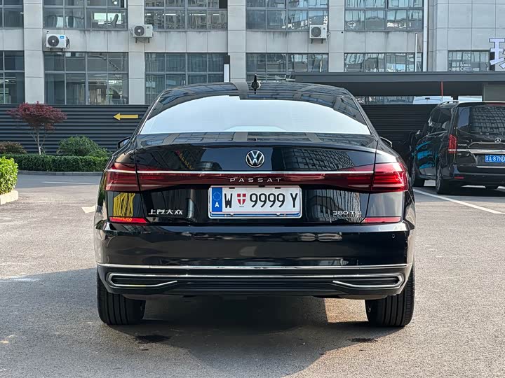 Фото 6 - Volkswagen Passat