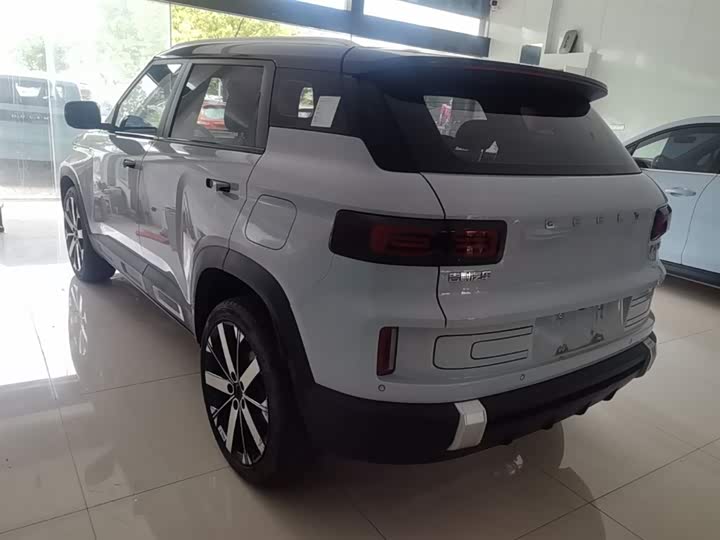 Geely Icon 2023 2023款 1.5TD 主角