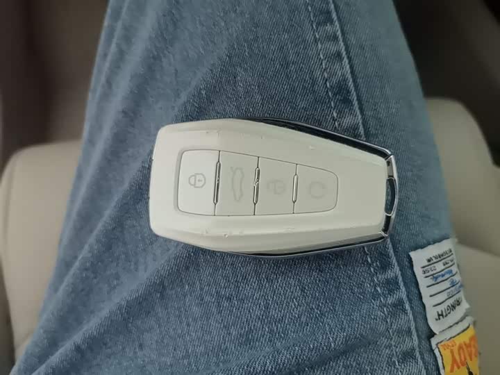 Geely Icon 2023 2023款 1.5TD 主角