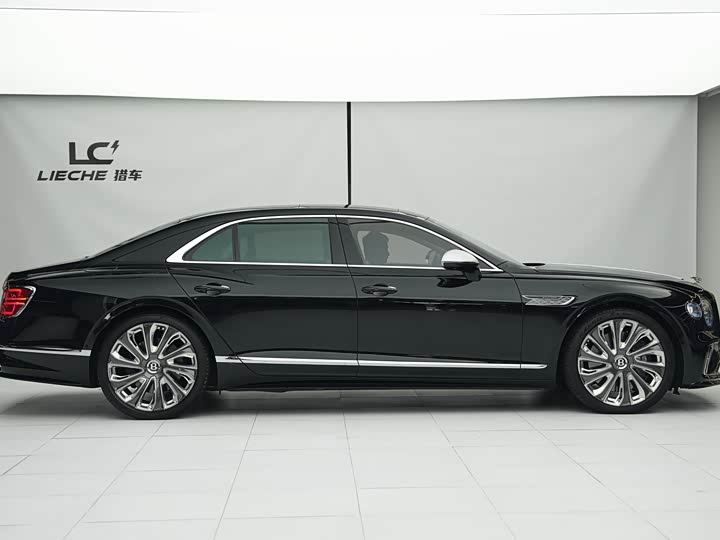 Bentley Flying Spur Hybrid 2025 2025款 4.0T V8 Mulliner