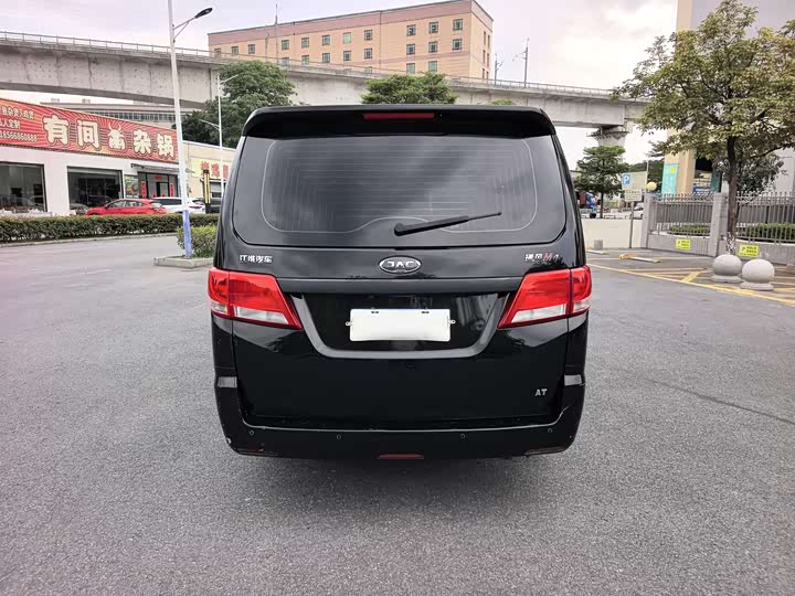 JAC Refine M4 2022 2022款 2.0TGDI 自动商旅版