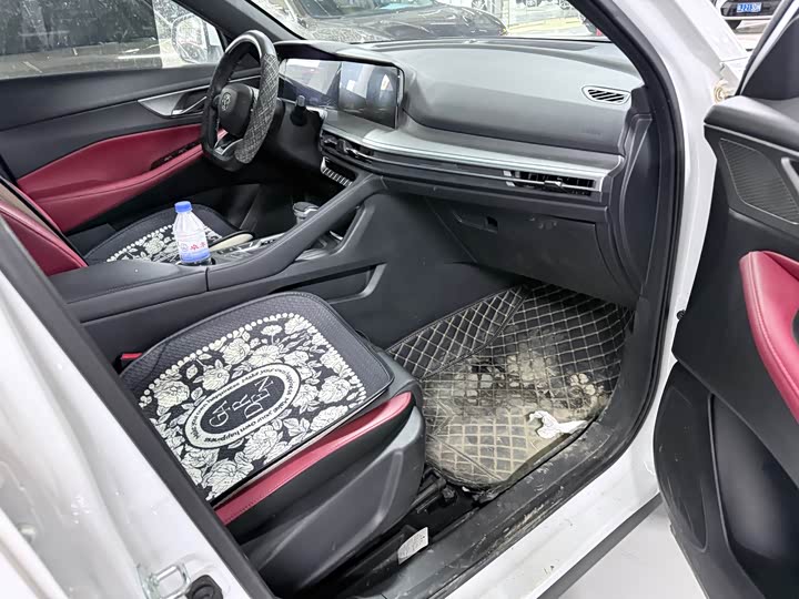 Changan CS35 Plus 2021 2021款 改款 蓝鲸NE 1.4T DCT豪华型