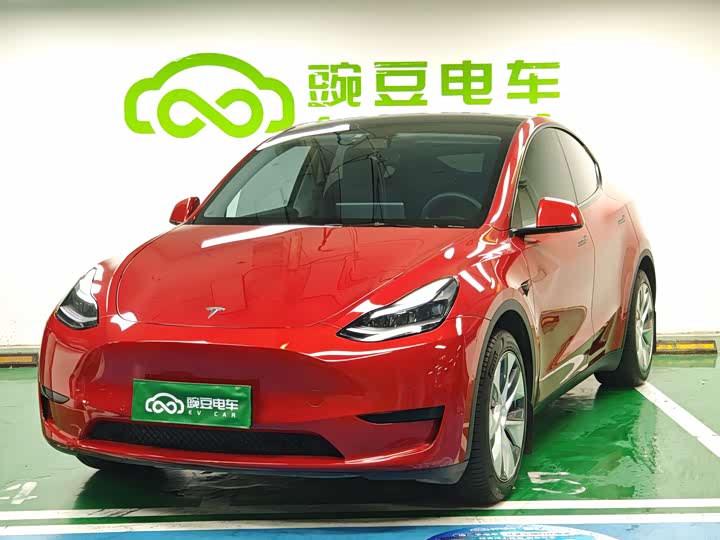 Zdjęcie 1 - Tesla Model Y
