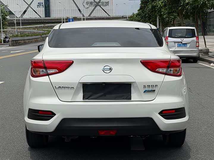2021 Nissan Lannia