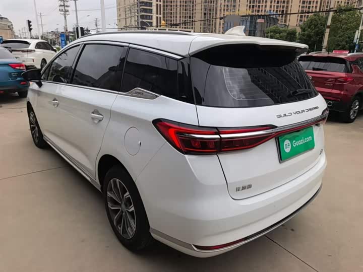 BYD Song Max 2021 2021款 升级版 1.5T 自动豪华型 6座