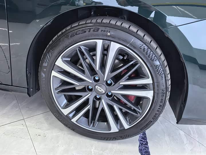 Фото 6 - Chery Arrizo 8