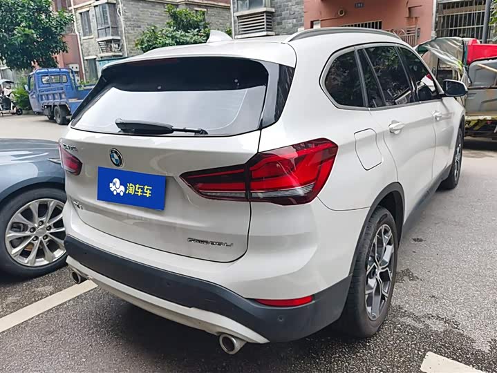 Фото 3 - BMW X1
