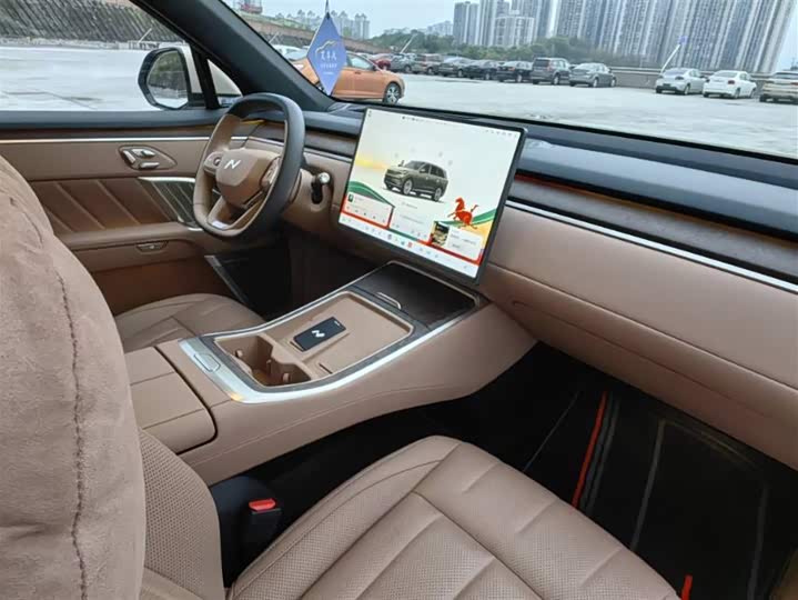 Nio Onvo L90 2025 2025款 Max 六座版