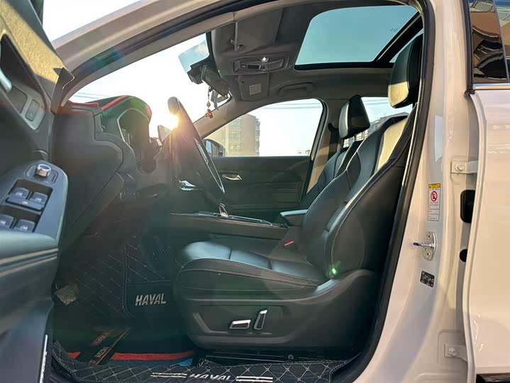 Haval Chitu 2022 2022款 劲享版 1.5T 紫铜兔