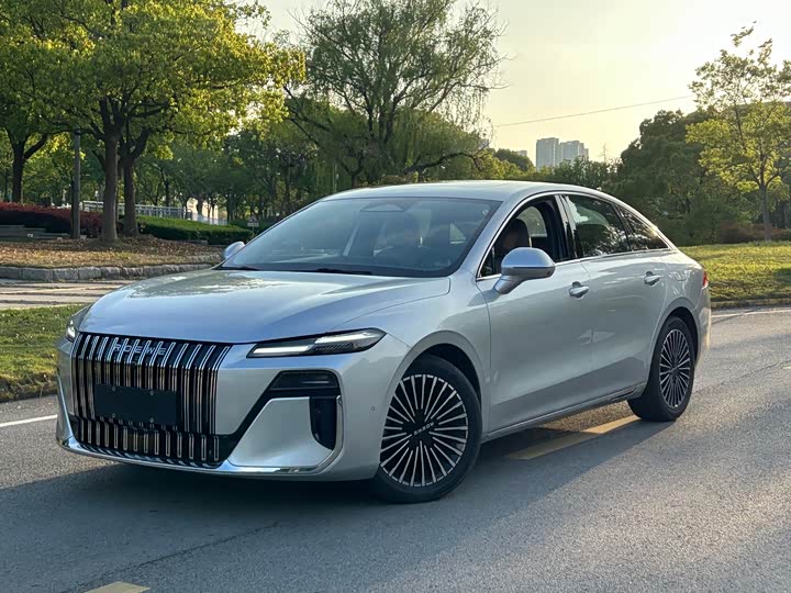 Roewe M7 DMH 2025 2025款 160km臻享版