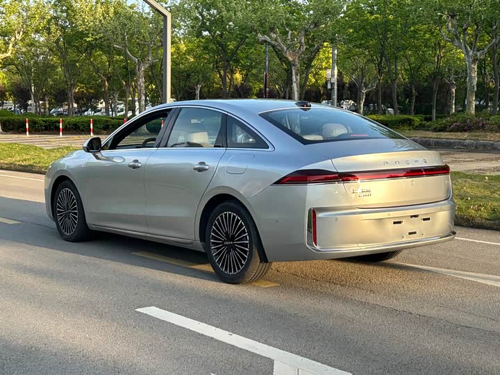 Roewe M7 DMH 2025 2025款 160km臻享版