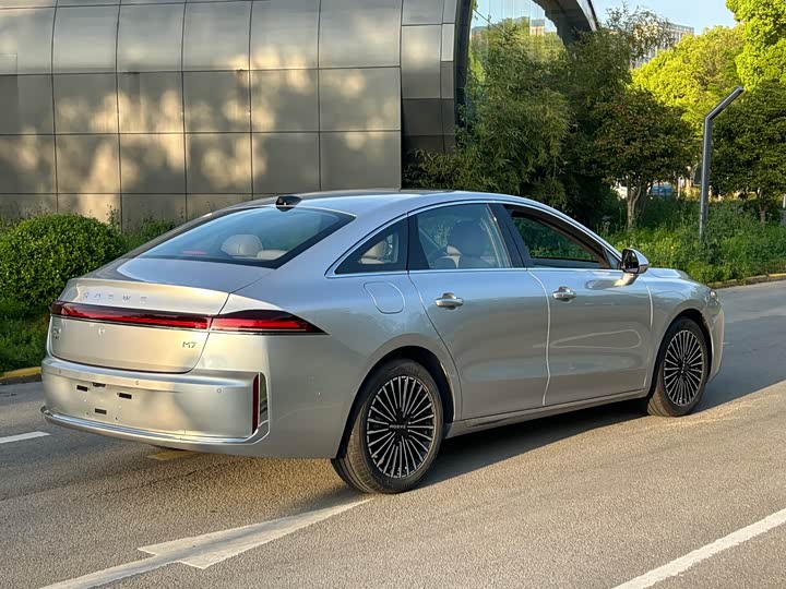 Roewe M7 DMH 2025 2025款 160km臻享版