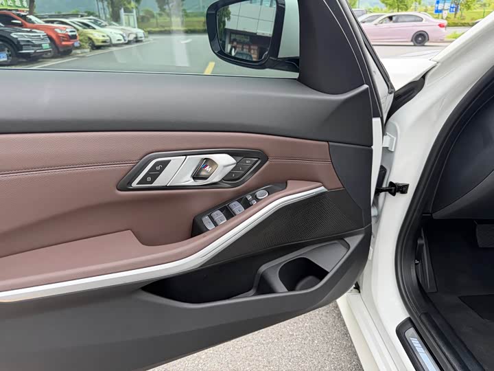 BMW 3 Series 2025 2025款 325i M运动套装