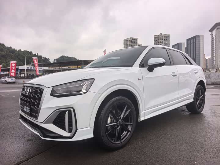 Zdjęcie 1 - Audi Q2L