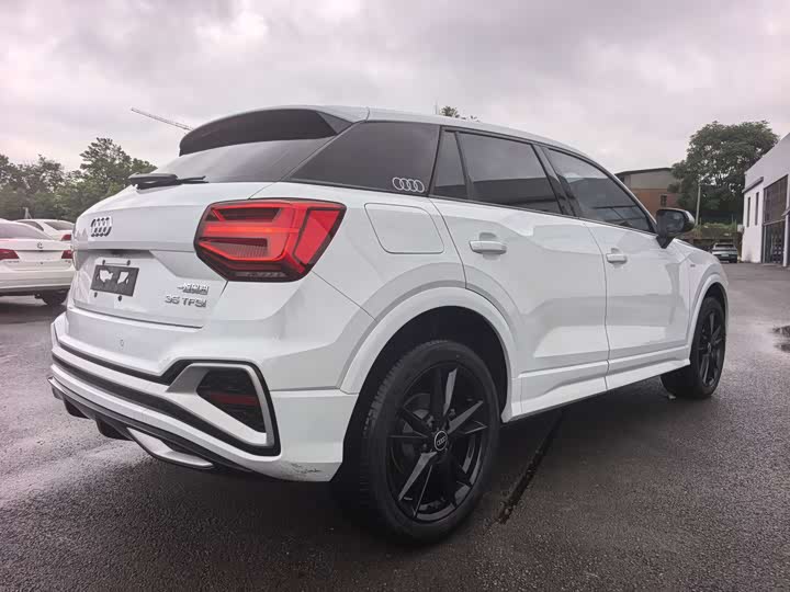Zdjęcie 7 - Audi Q2L