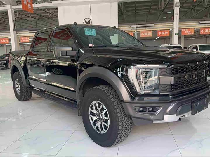Фото 2 - Ford F-150 Raptor