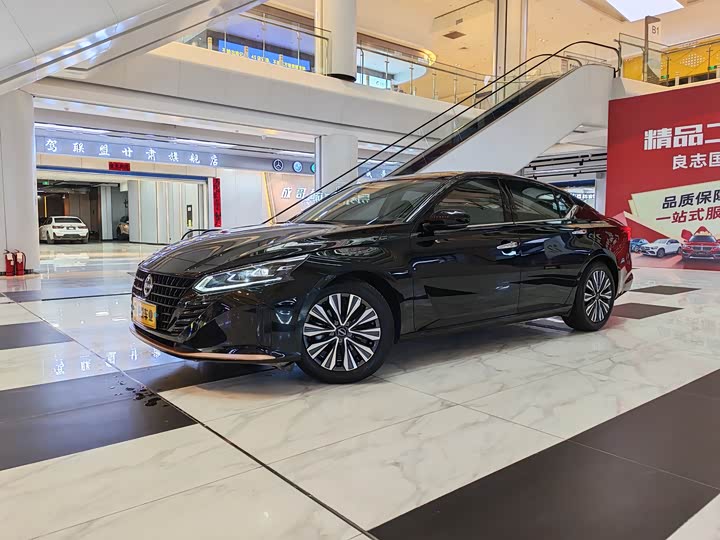 Nissan Teana 2025 2025款 2.0L SV 黑金版