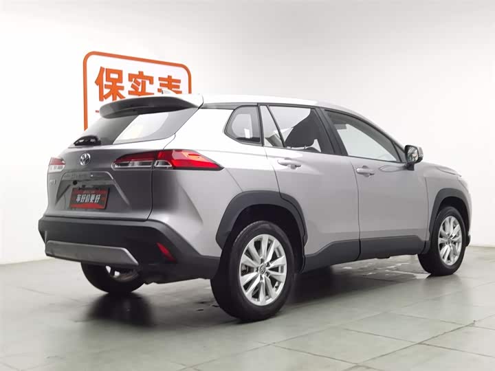 Фото 2 - Toyota Corolla Cross