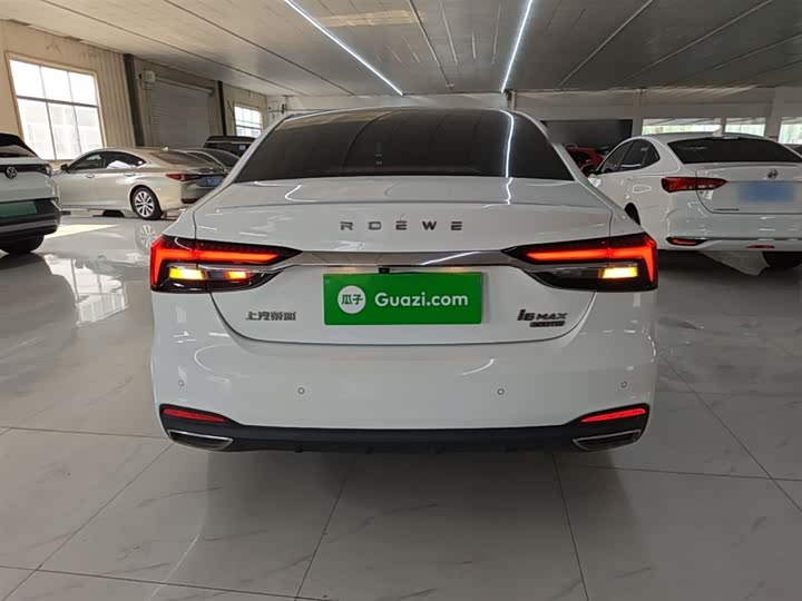 Фото 6 - Roewe i6 Max