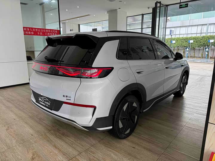 Фото 8 - BYD Sea Lion 05 EV