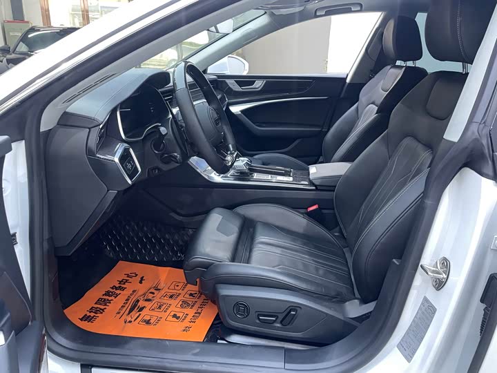 Audi A7 2025 2025款 45 TFSI 臻选型