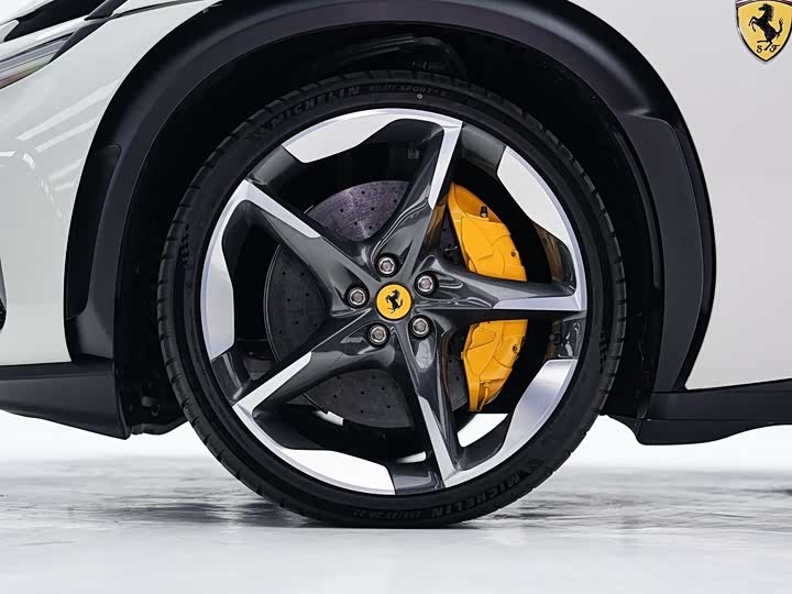 Ferrari Purosangue 2023 2023款 6.5L V12