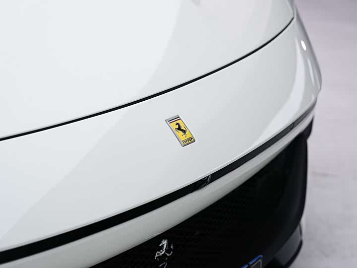 Ferrari Purosangue 2023 2023款 6.5L V12