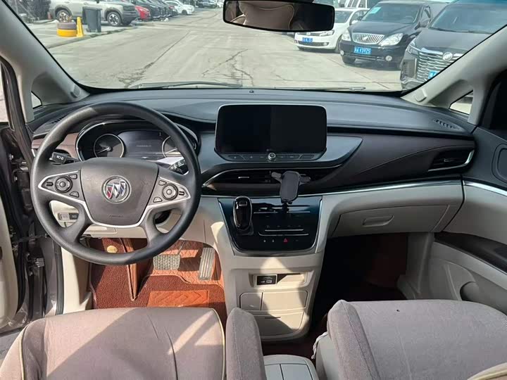 Zdjęcie 5 - Buick GL8 ES