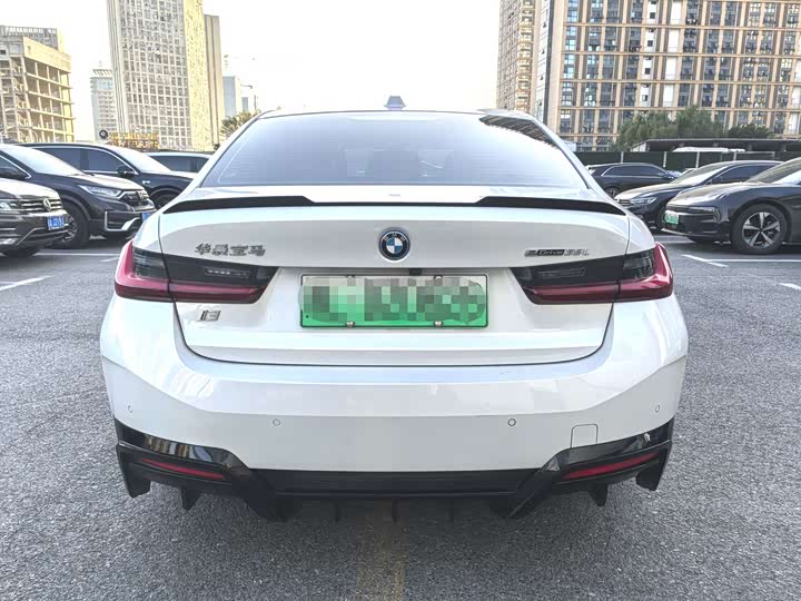 Фото 8 - BMW i3