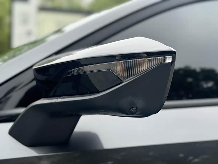 Changan UNI-V 2025 2025款 第三代 2.0T 劲擎型