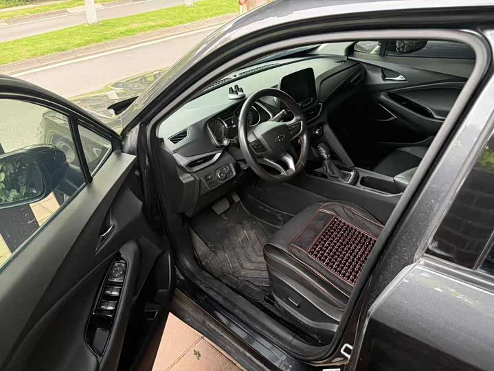 Фото 9 - Chevrolet Orlando
