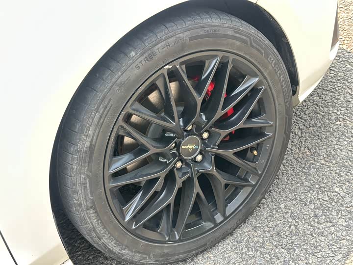 Ford Focus 2021 2021款 两厢 EcoBoost 180 自动ST Line