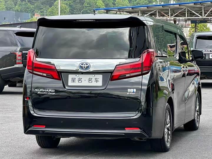 Toyota Alphard 2021 2021款 双擎 2.5L 尊贵版