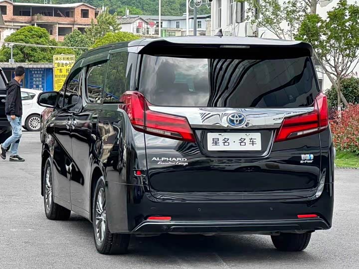 Toyota Alphard 2021 2021款 双擎 2.5L 尊贵版