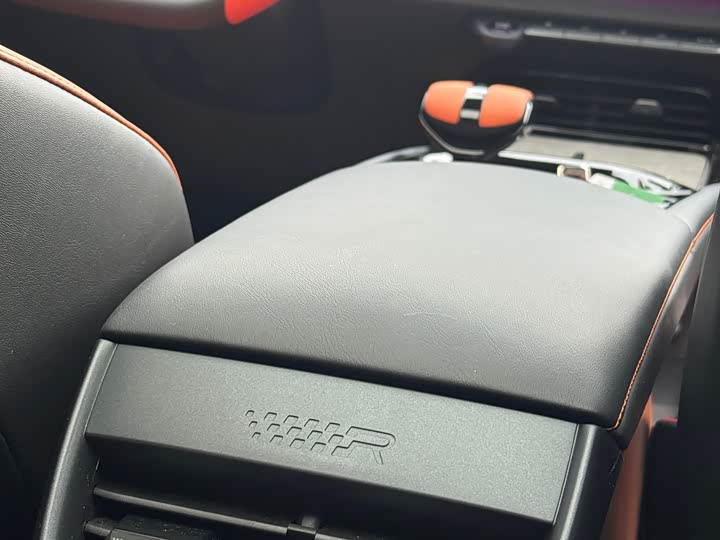 Changan UNI-V 2025 2025款 第三代 2.0T 劲擎型
