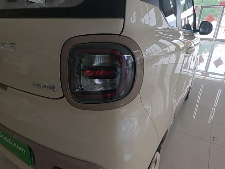 Bestune Pony 2026 2026款 222km 炫彩马