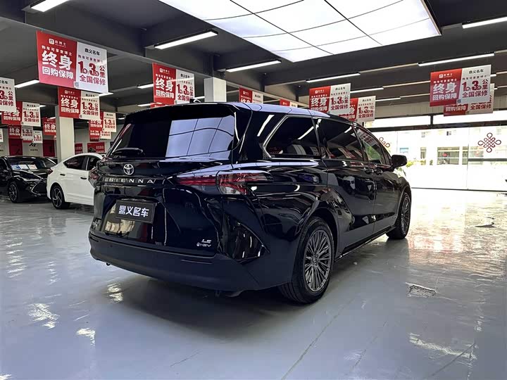 Toyota Sienna 2026 2026款 2.5L 双擎两驱舒适版