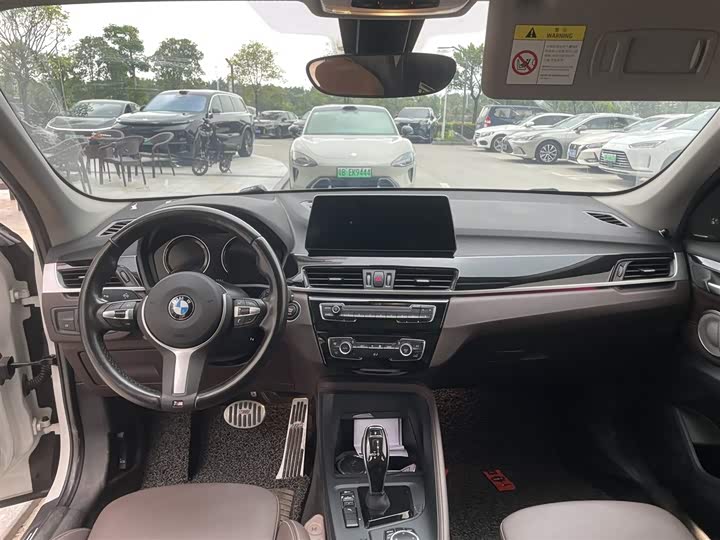 Zdjęcie 5 - BMW X1